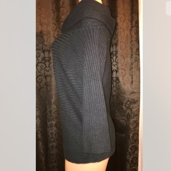 Lou & Grey Black Cowl Neck 3/4 Sleeve Soft Sweater women’s sz xs - Picture 3 of 6